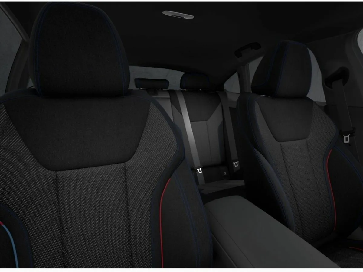 BMW i4 eDrive35 M Sport - Image 4