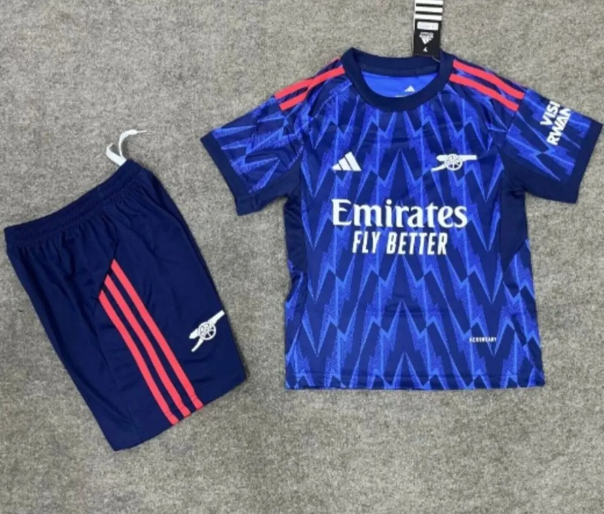 Arsenal home and away jersey season 25/26 - Image 4