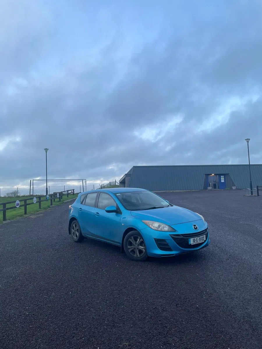 Mazda 3 hatchback - Image 2