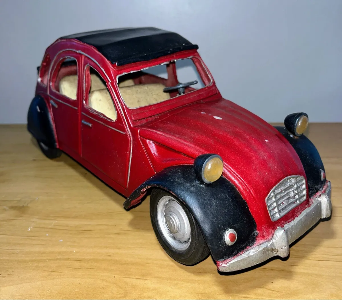 Collection of metal model vehicles - Image 2