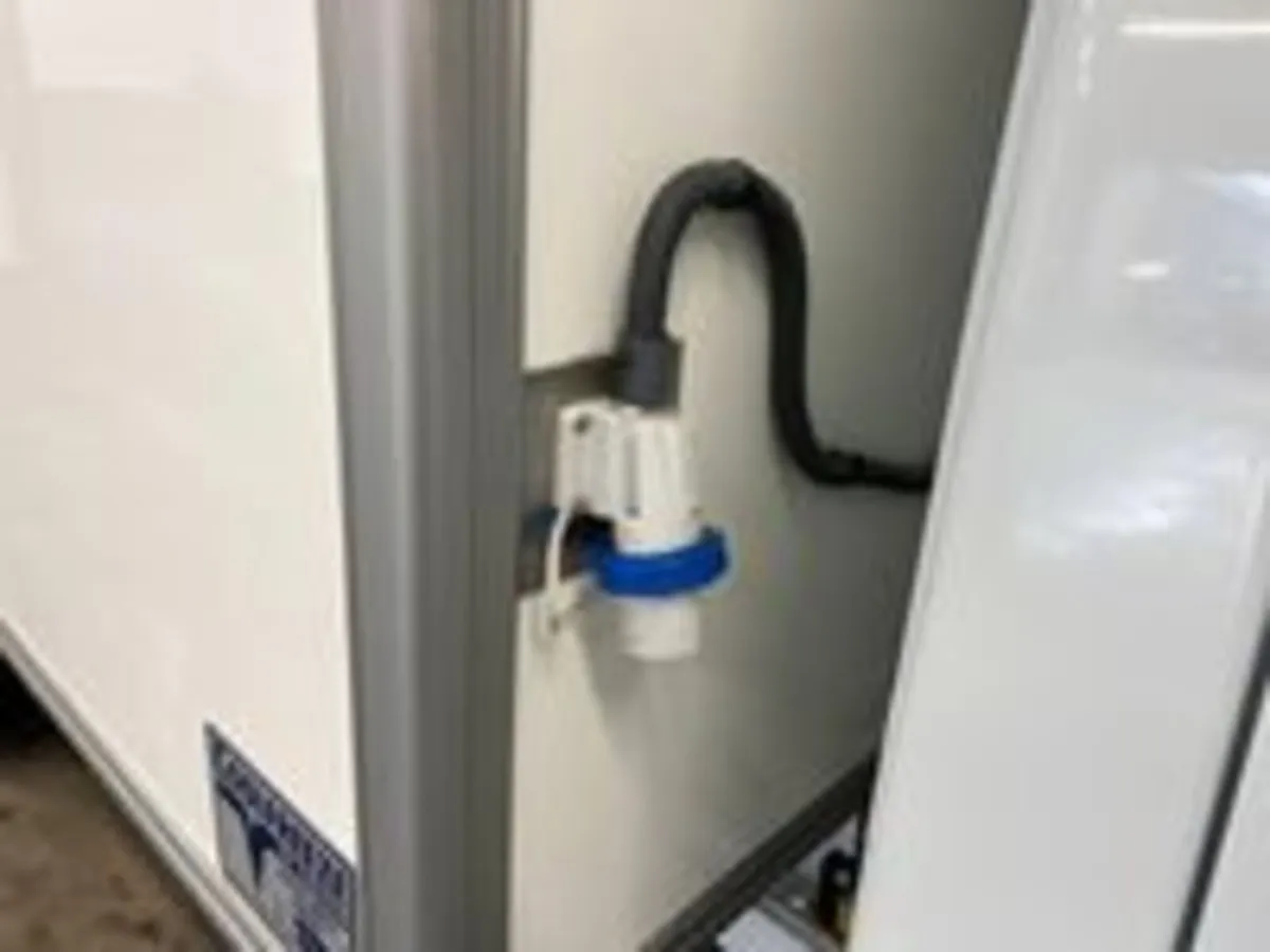 Mercedes-Benz Sprinter 2.1 314 CDI RWD L1 2dr - Image 2