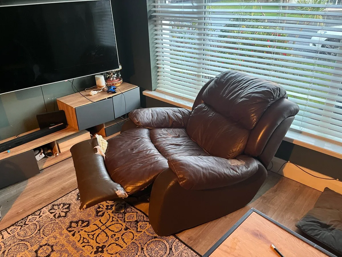 Free leather recliner - Image 1