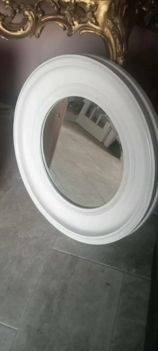 Round bevelled mirror - Image 1