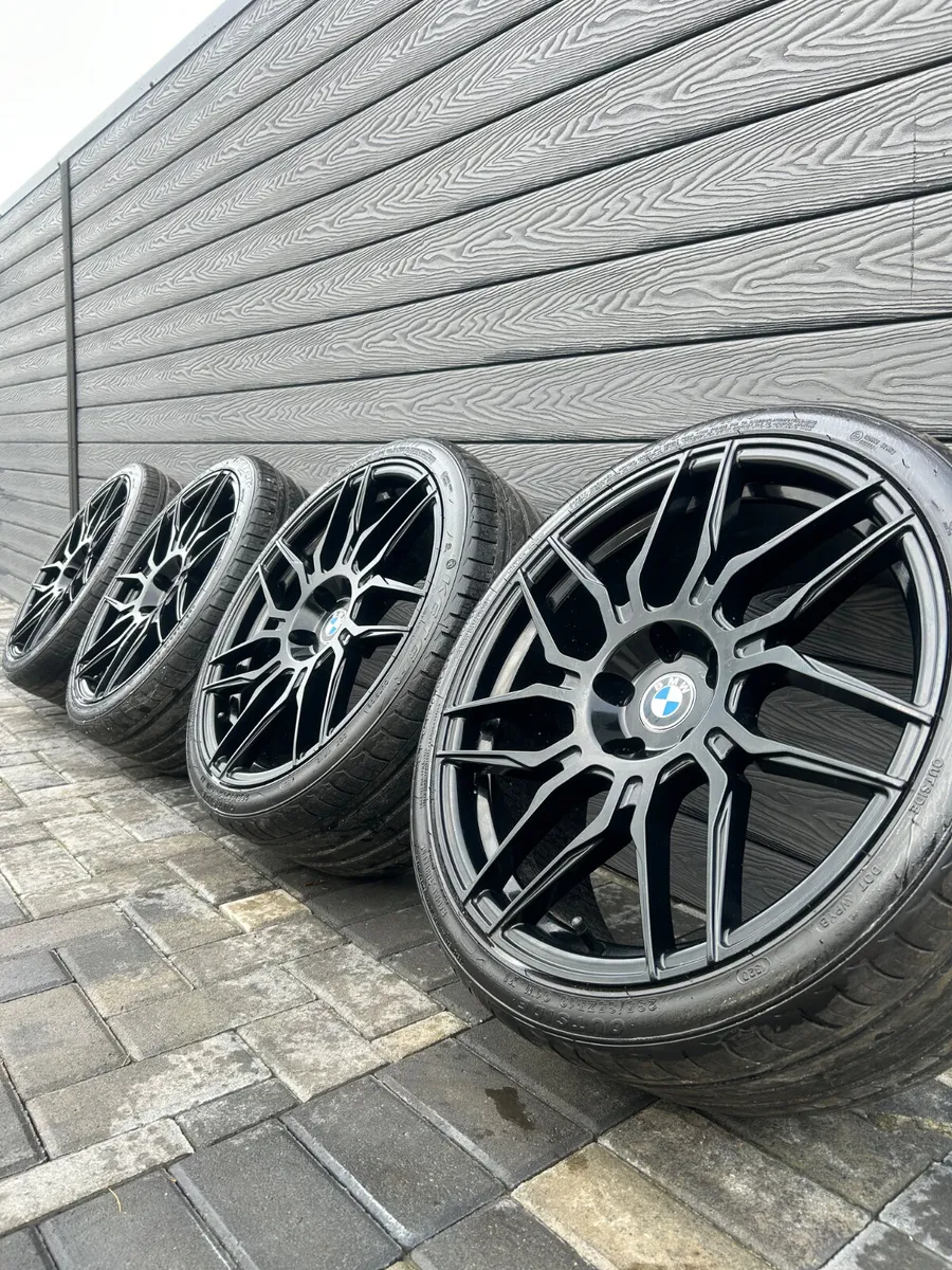 19” GENUINE BMW 2 SERIES ALLOY WHEELS & TYRES - Image 1