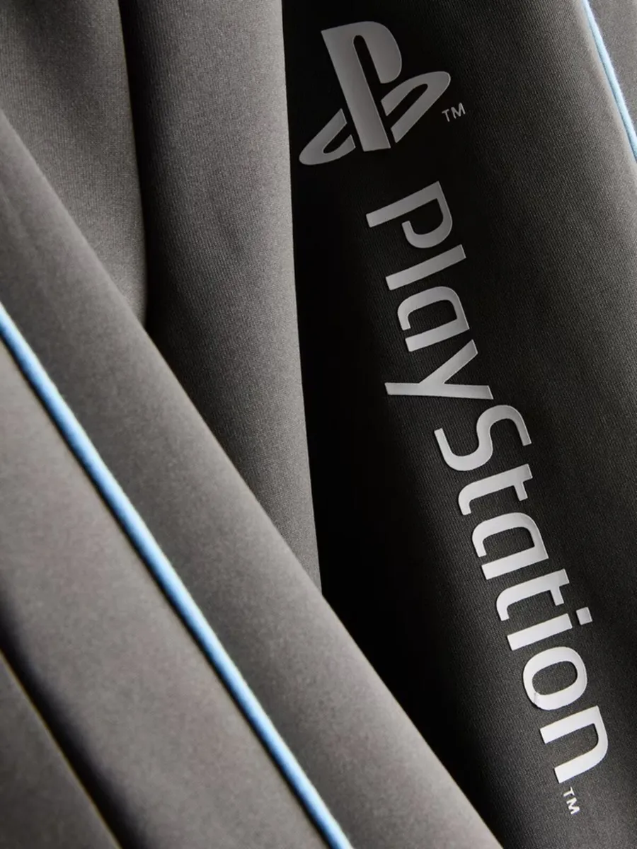 BRAND NEW Boys PlayStation Tracksuit: 14-15yrs - Image 3