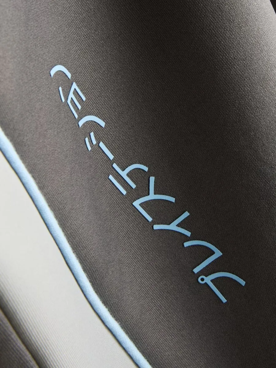 BRAND NEW Boys PlayStation Tracksuit: 14-15yrs - Image 4