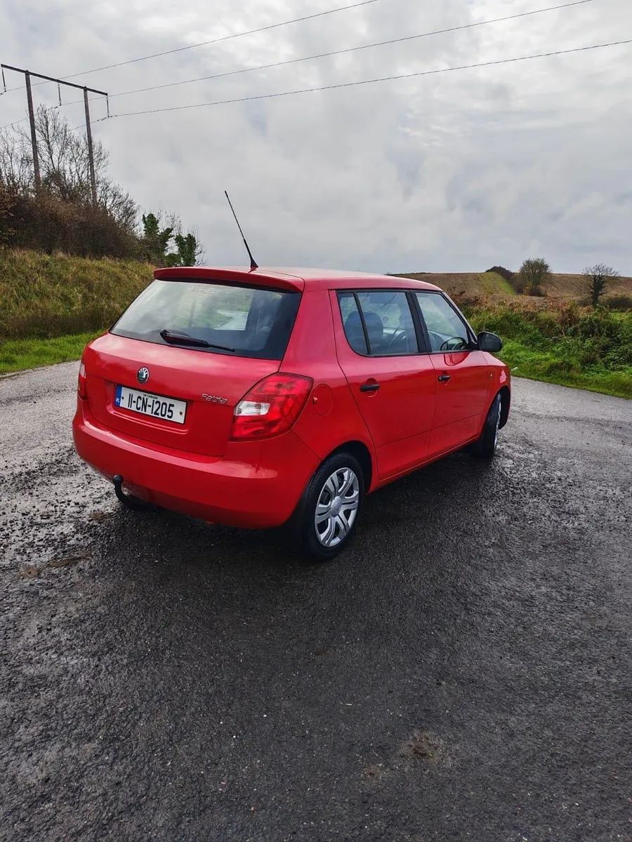 Skoda Fabia 2011 1.2 PETROL *JUST TESTED/CHEAP* - Image 3