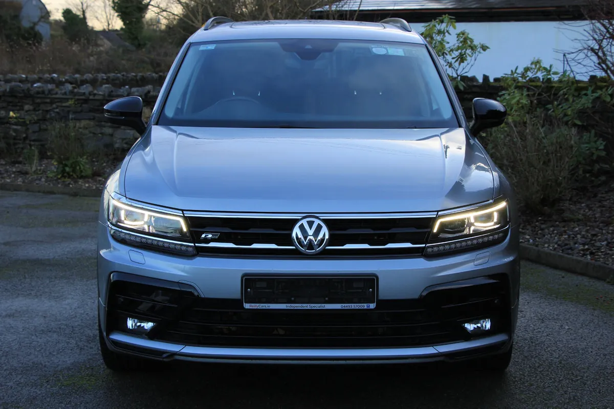 Tiguan Allspace Black Ed R line *Sunroof* 7 seats - Image 2