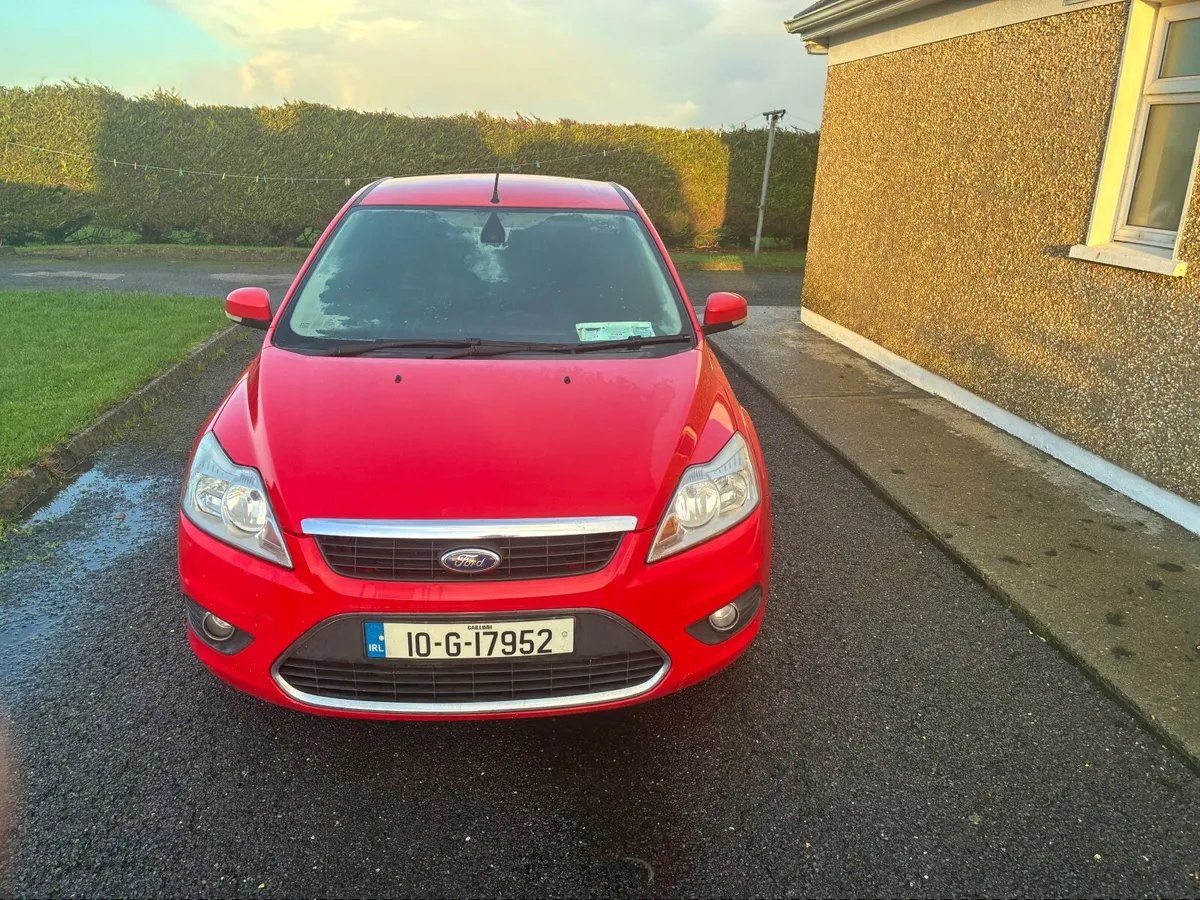 Ford Focus 2010 - Image 4