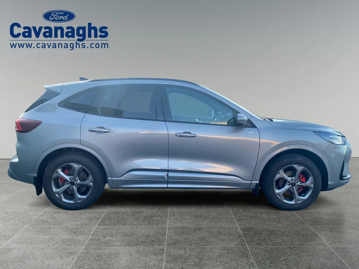 2025 KUGA ST-LINE 5DR 2.5 Duratec 243PS PHEV Auto - Image 2