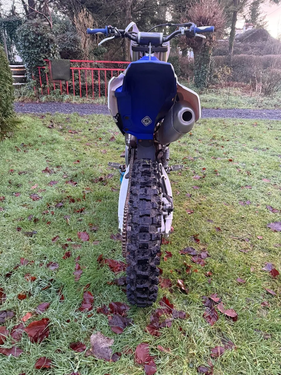 YZ250F - Image 2