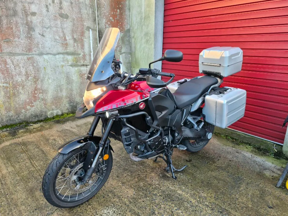 Honda Crosstourer VFR1200X PRICED TO SELL - Image 1