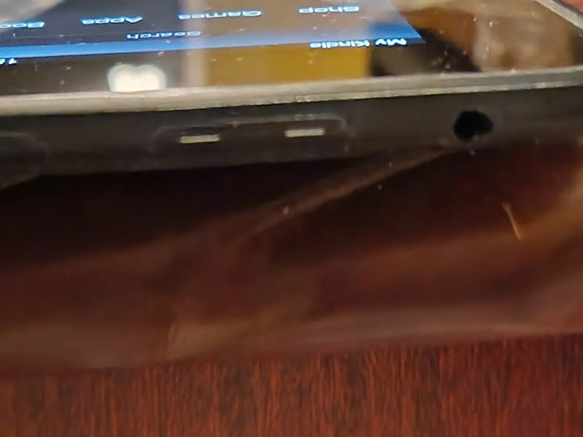 Amazon Kindle SN D025 A0A0 2474 154N, 16GB - Image 3