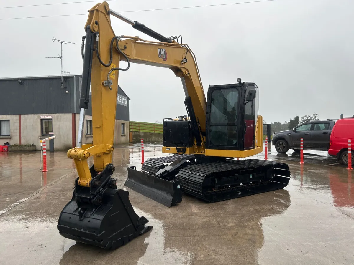 Caterpillar 307.5 C/W New 950mm Pads - Image 4