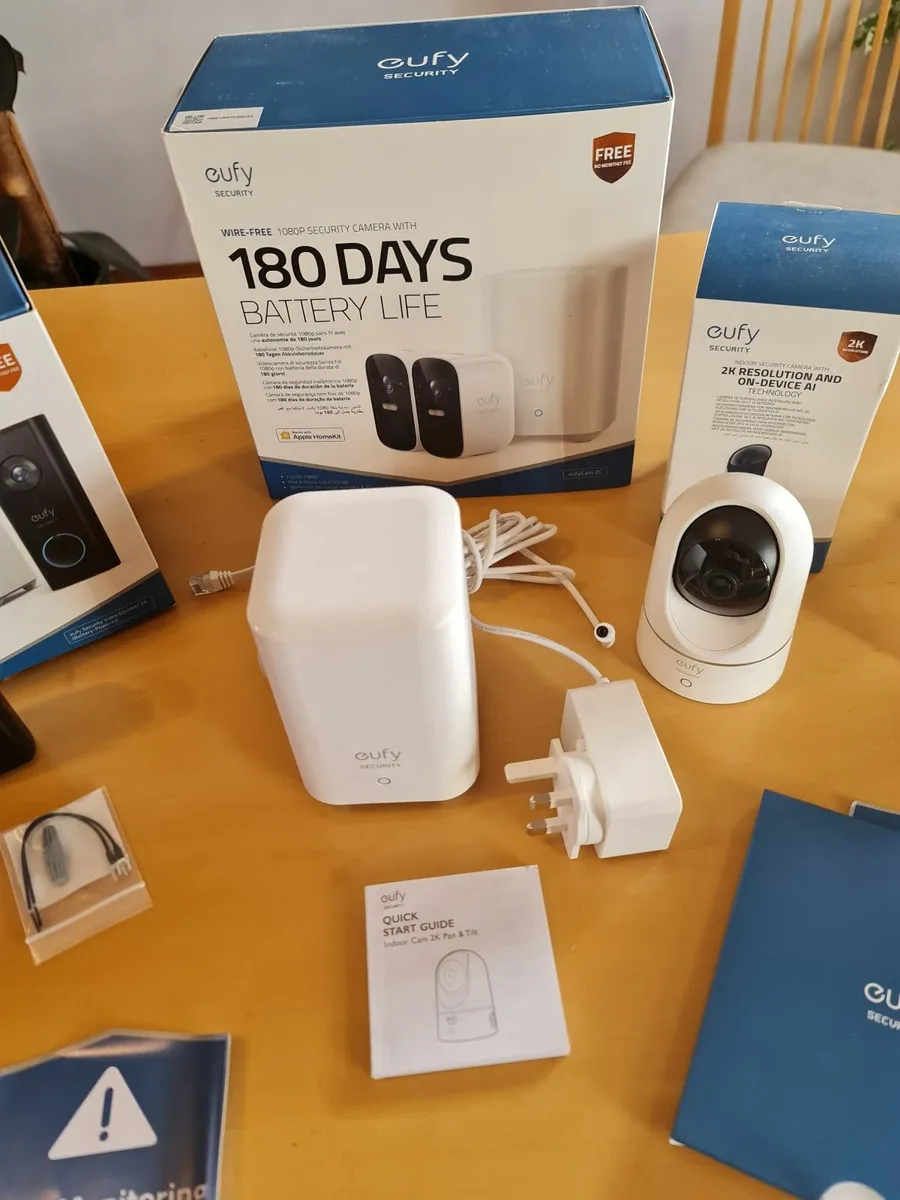 Eufy Smart doorbell + 3 x outdoor cameras 1 Indoor - Image 3