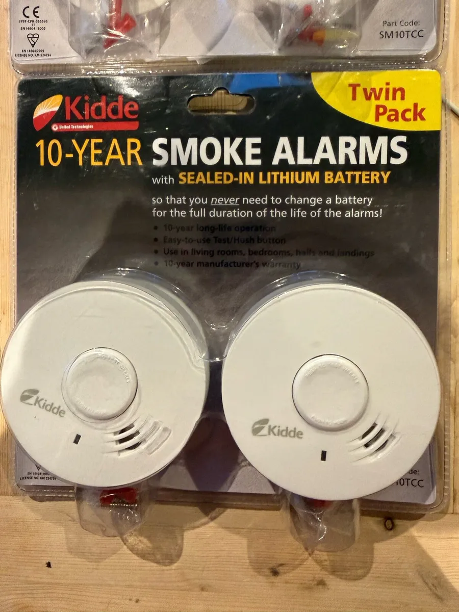 Smoke Alarm - Image 2