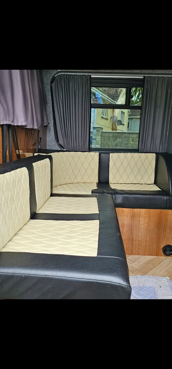 141 Volkswagen Crafter camper van - Image 3