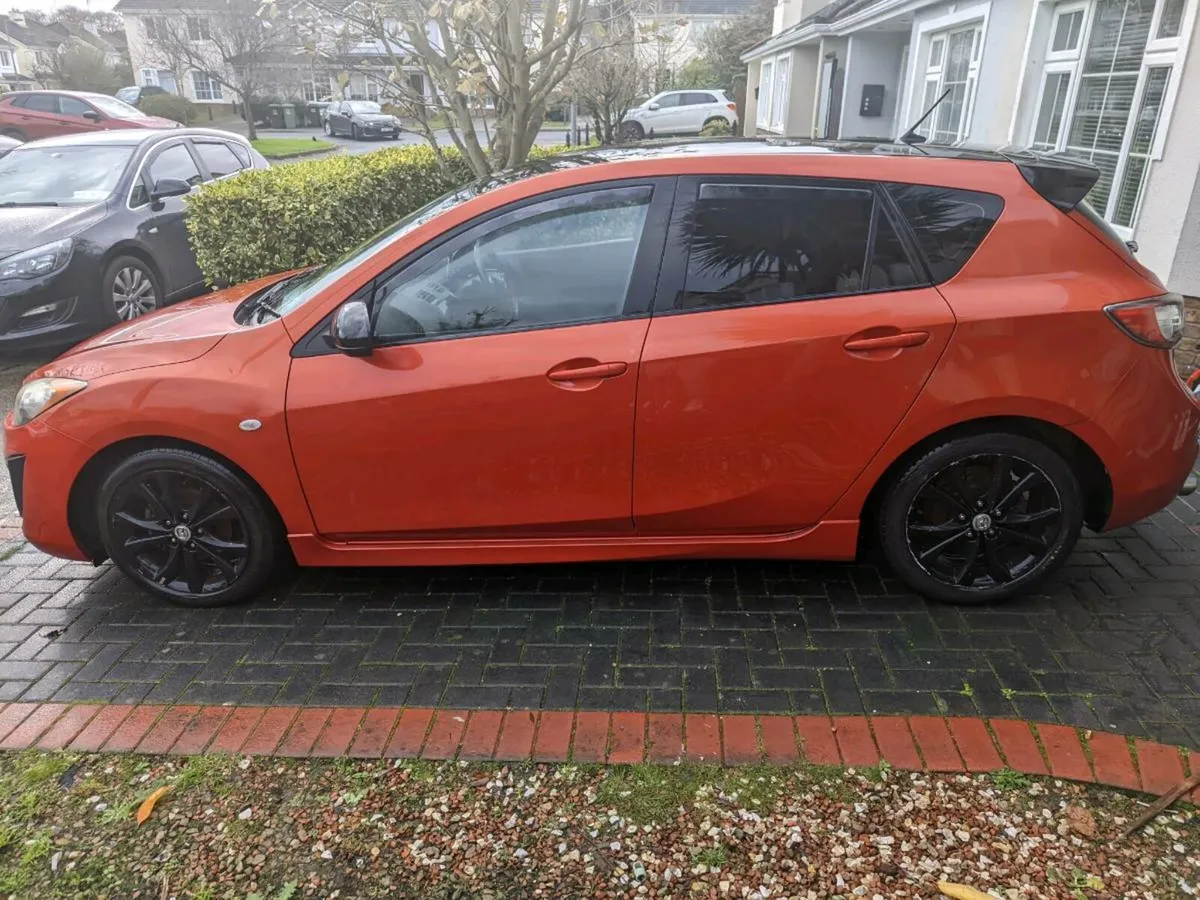 2010 Mazda 3 Sport - Image 2