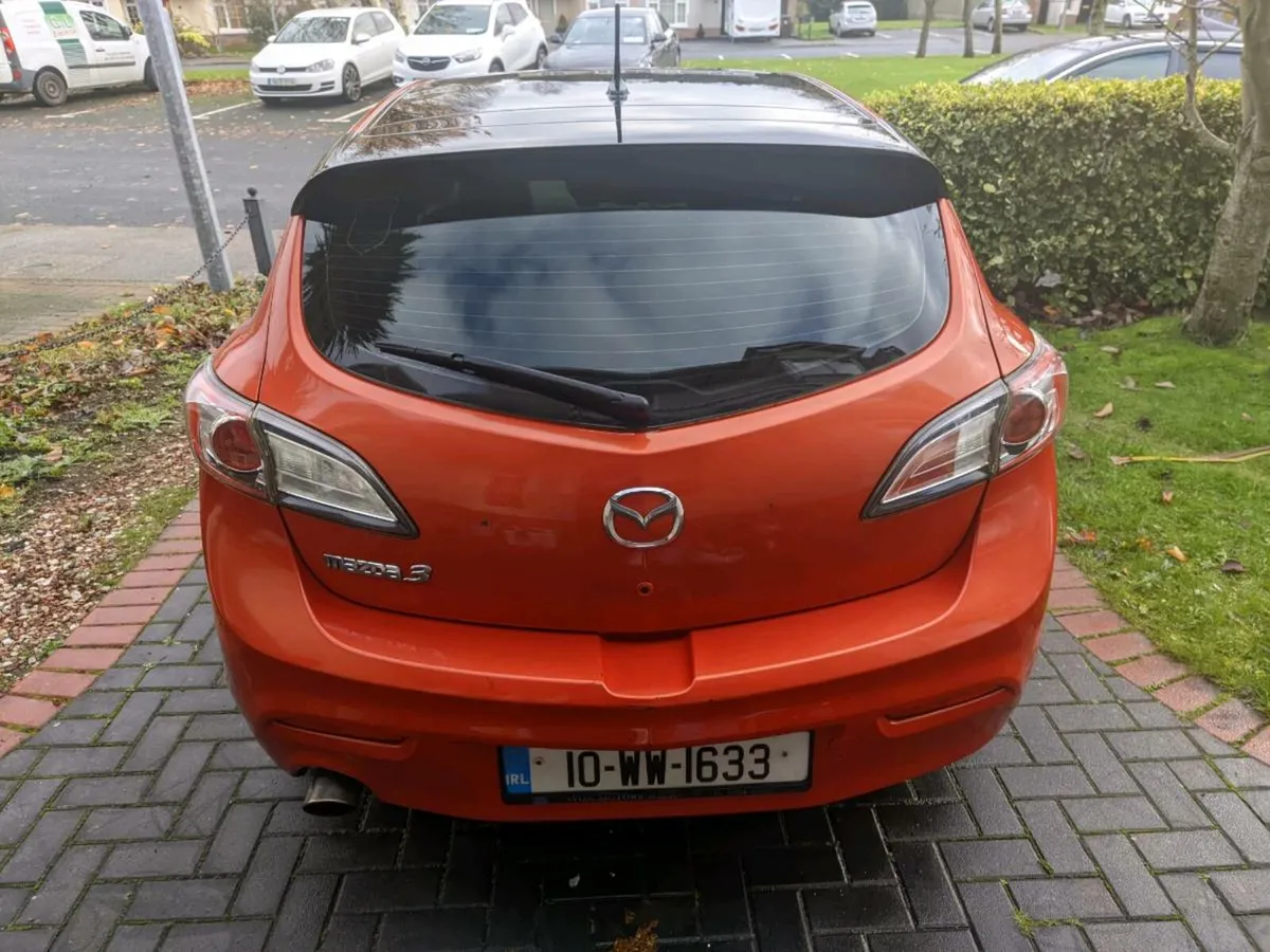 2010 Mazda 3 Sport - Image 3