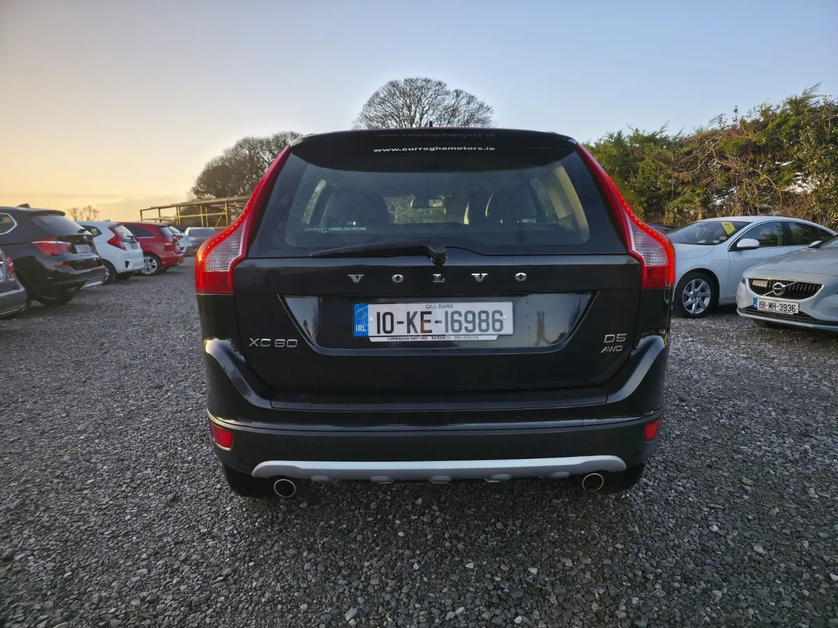 Volvo XC60 2010 - Image 4