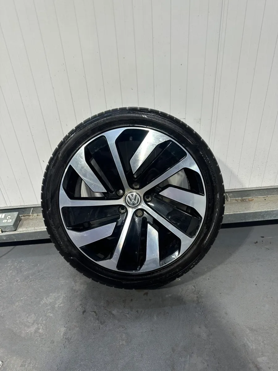 Genuine Volkswagen Arteon 19” Alloys - Image 4