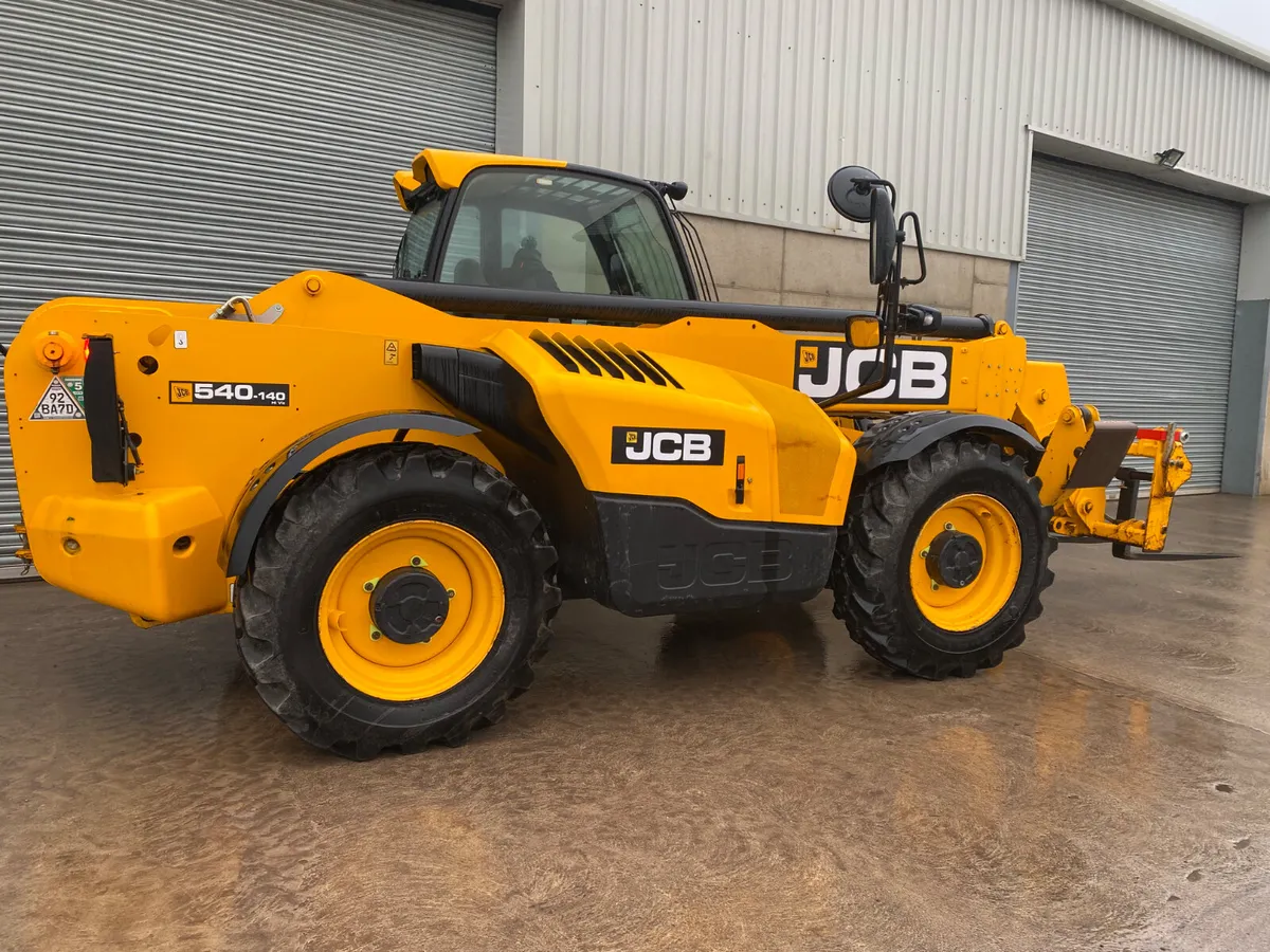2020 JCB 540-140 - Image 1