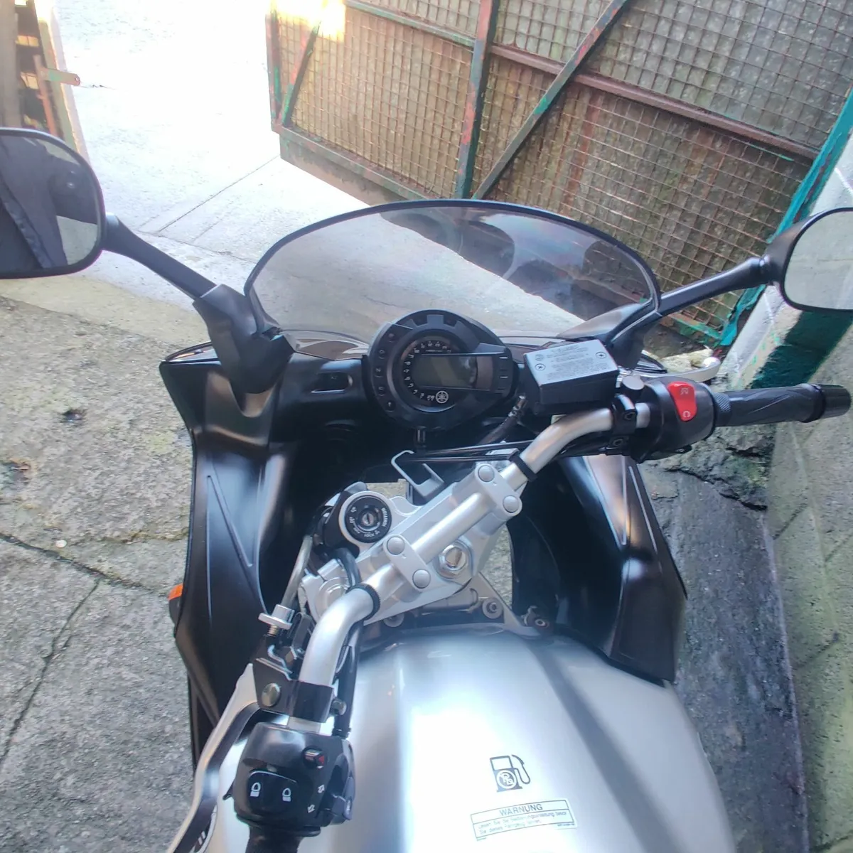 Yamaha fz6 600 - Image 4