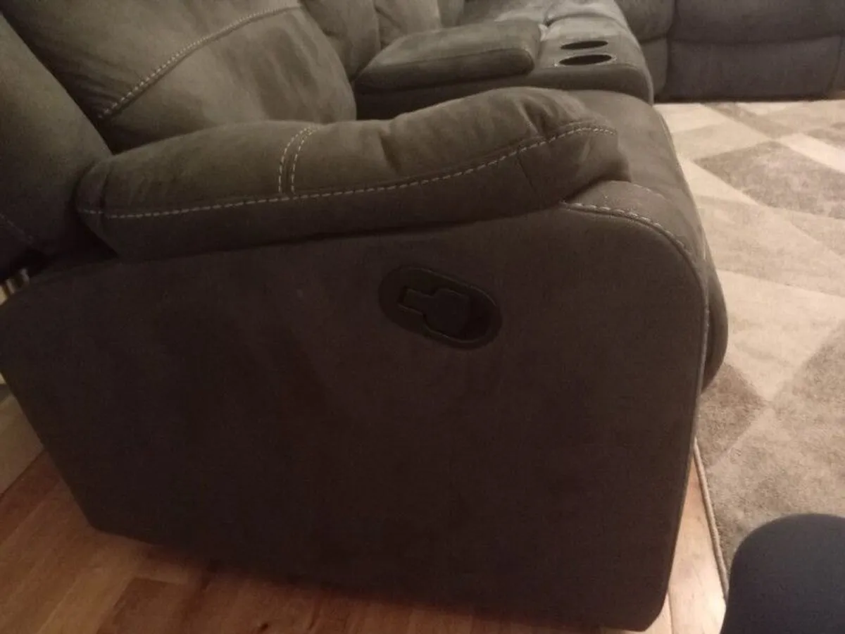 Bruno Corner Sofa with drinks console - Image 4