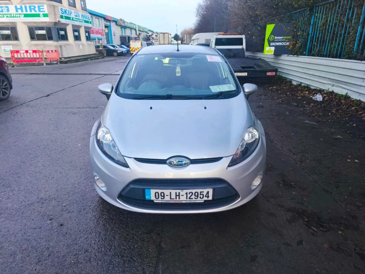 2009 Ford Fiesta 1.2 Style - Image 2