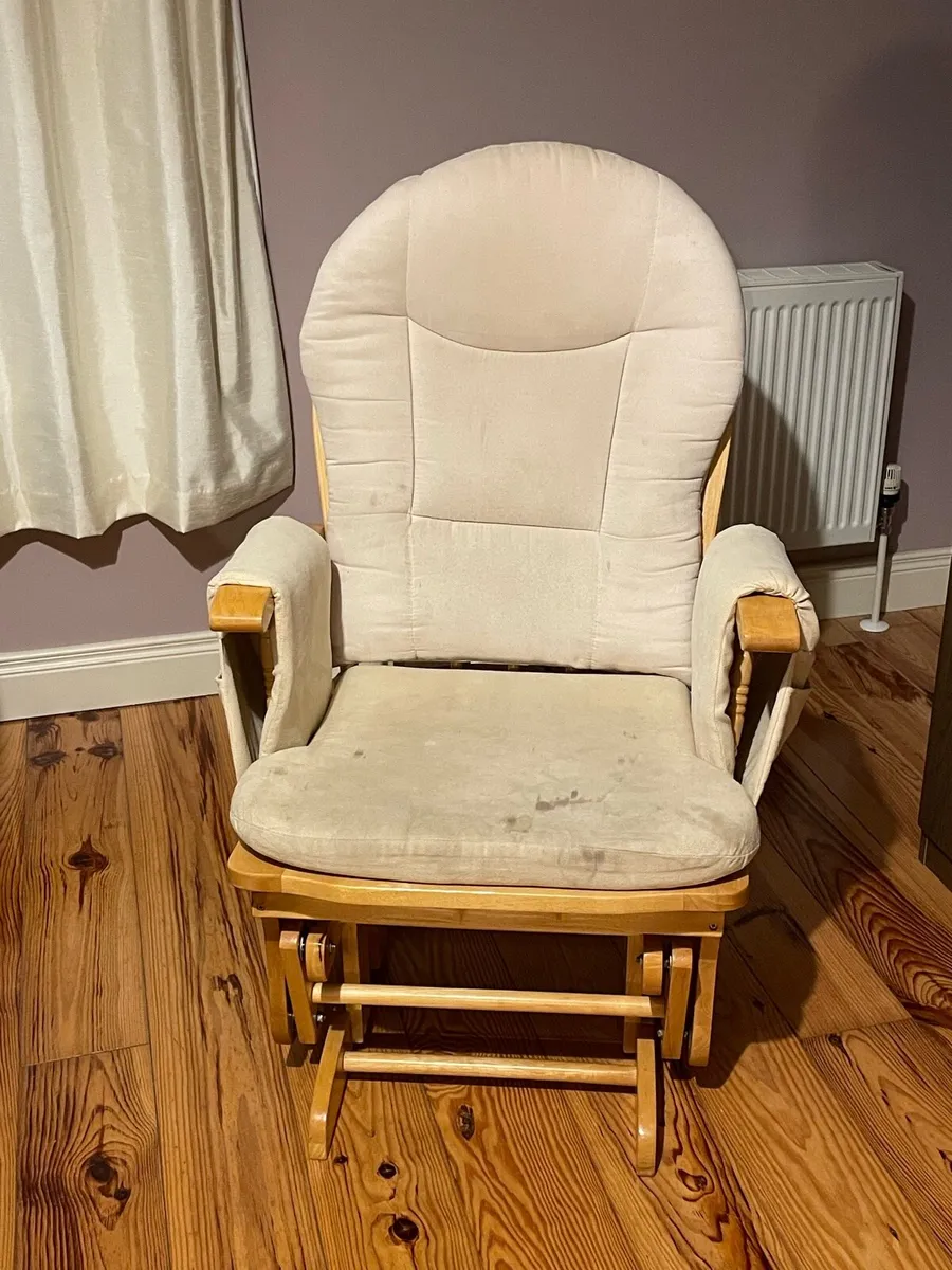 Babylo Rocking Chair & Stool - Image 2