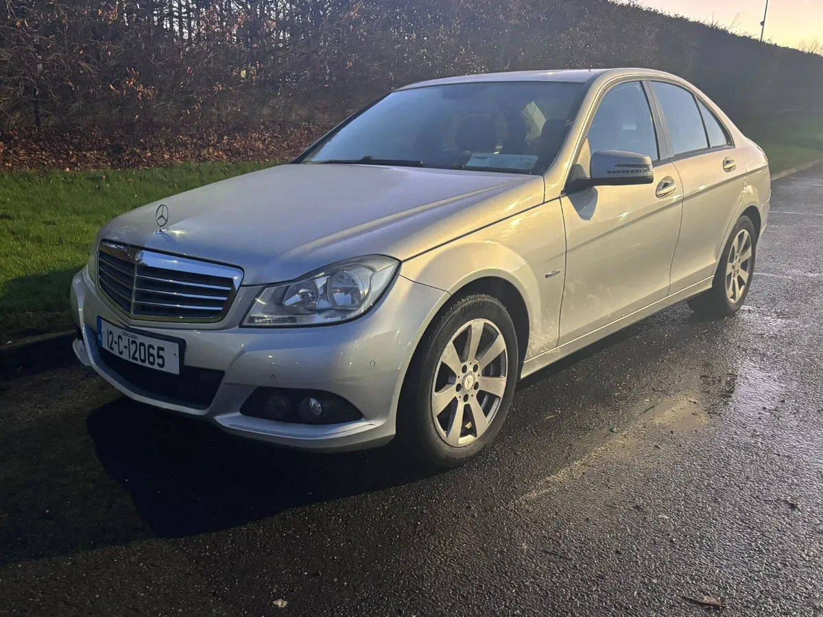 Mercedes-Benz C-Class C220d 2012 - Image 1