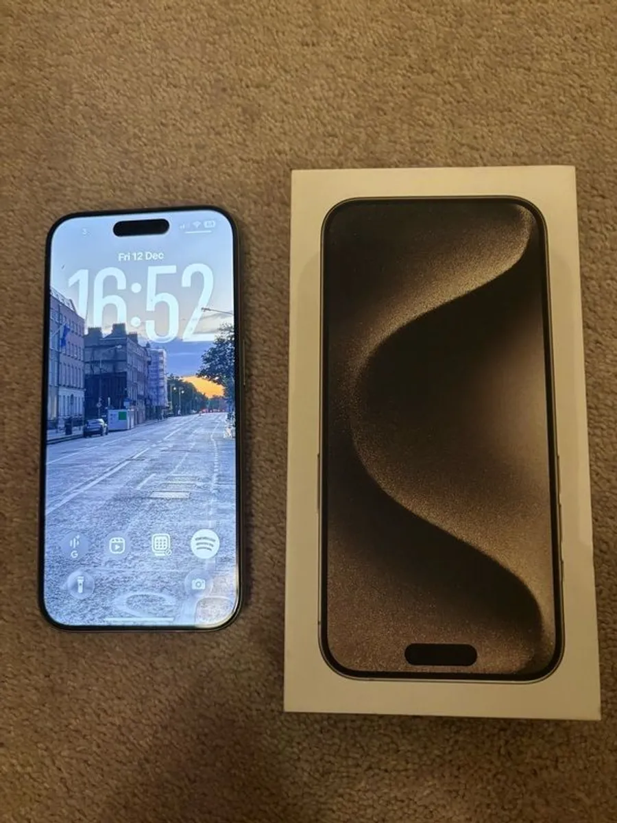 iphone 15 pro. Boxed. 128gb. Titanium grey. Mint condition - Image 1