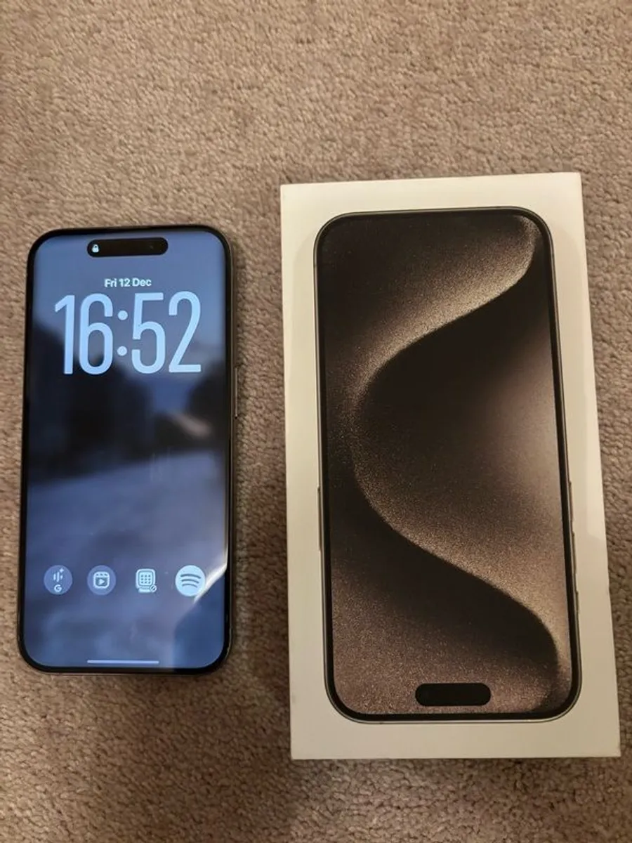 iphone 15 pro. Boxed. 128gb. Titanium grey. Mint condition - Image 2