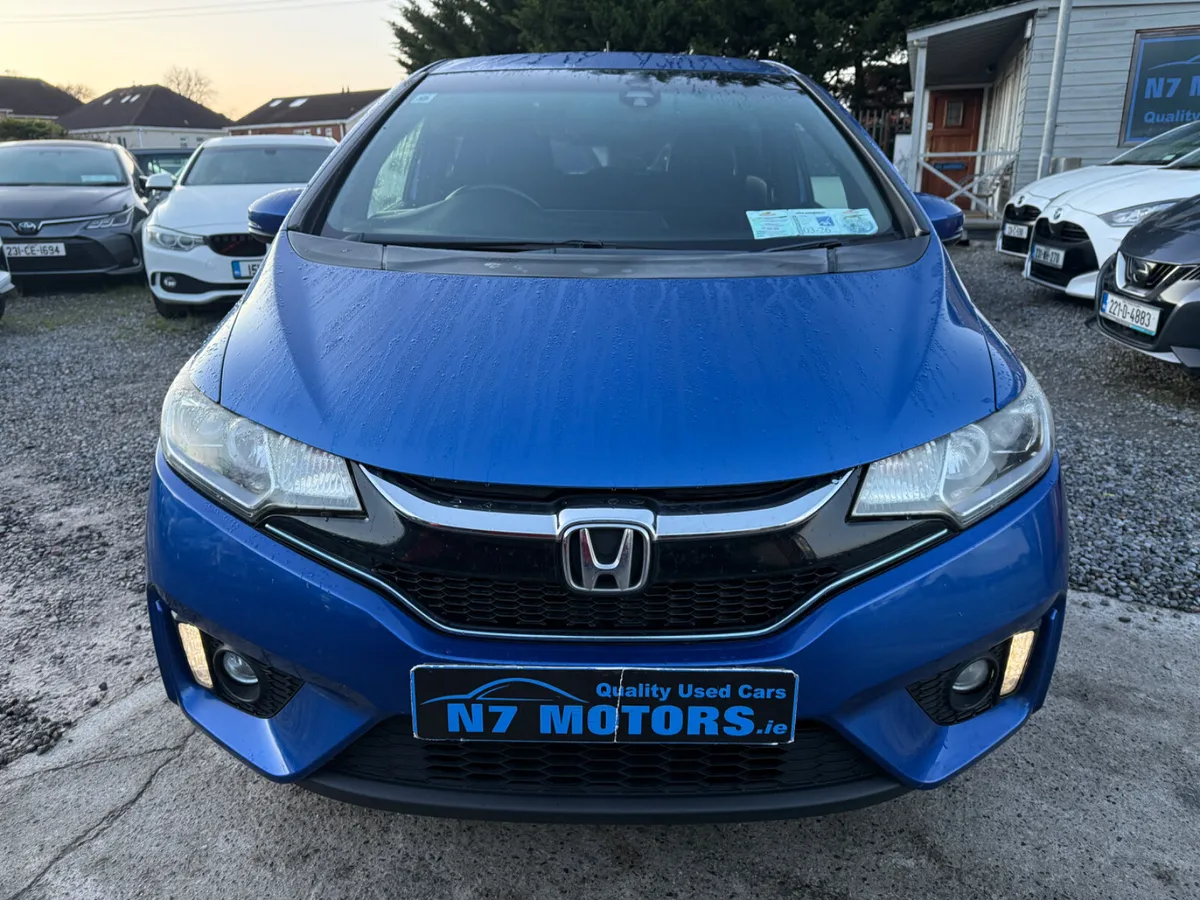 2016 Honda Fit 1.5 HYBRID AUTO - Image 3