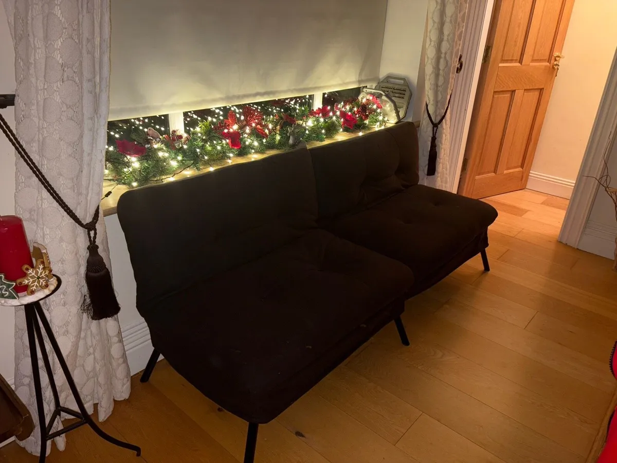 Sofa bed/couch - Image 1