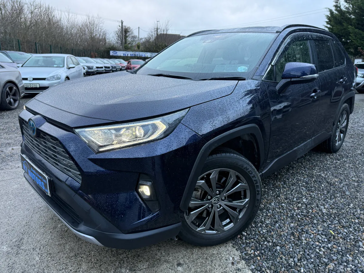 2023 Toyota Rav4 HYBRID SOL AUTO - Image 2