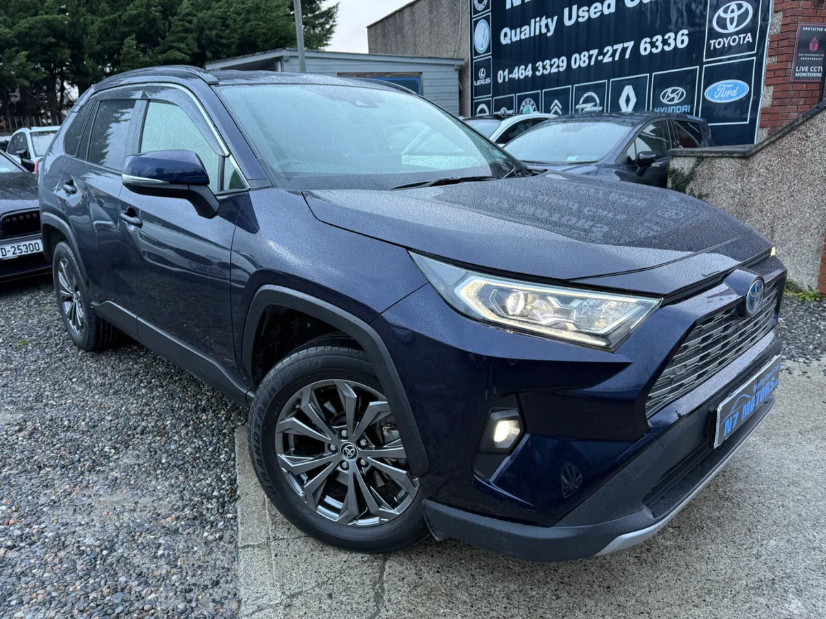 2023 Toyota Rav4 HYBRID SOL AUTO - Image 1