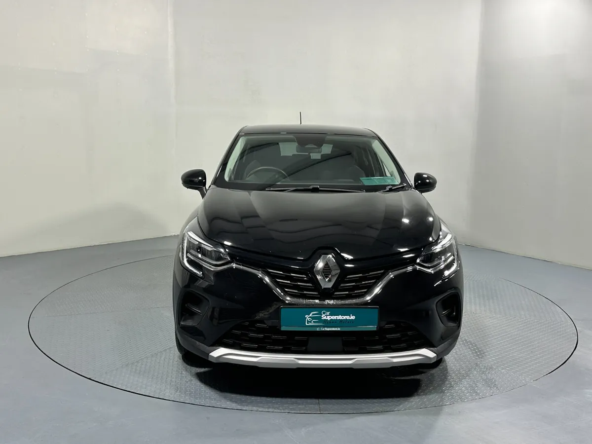 Renault Captur Iconic Edition 1.0 Petrol 222 - Image 2