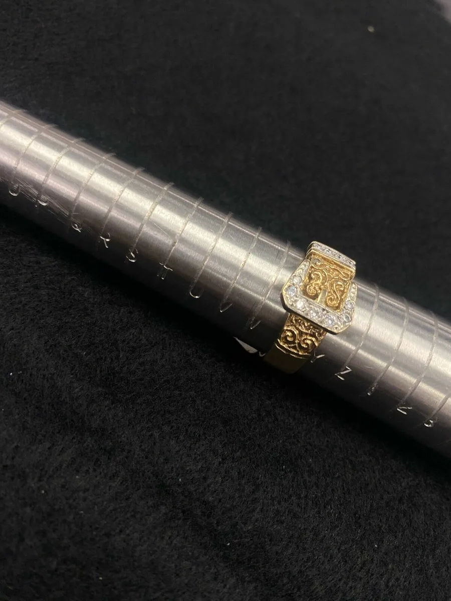 9ct Gold Buckle Ring CZ 9k - Image 2