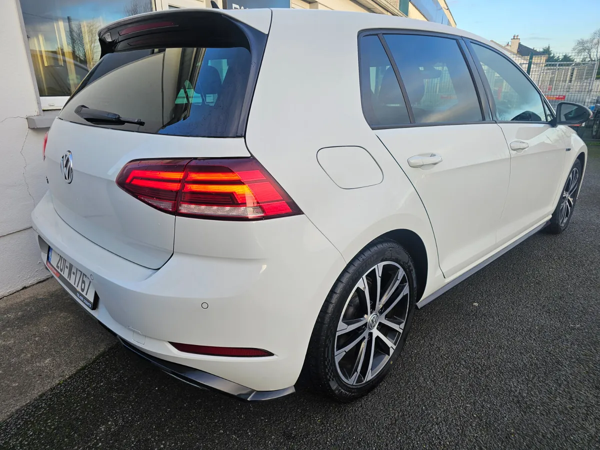 2020 Volkswagen Golf 2.0Tdi DSG R-Line 150Bhp - Image 3