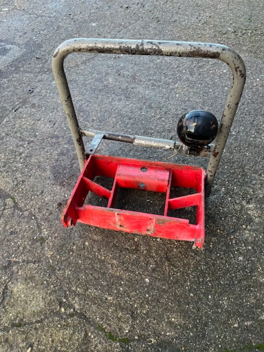 MF Weight Carrier and Grill Guard - Image 1