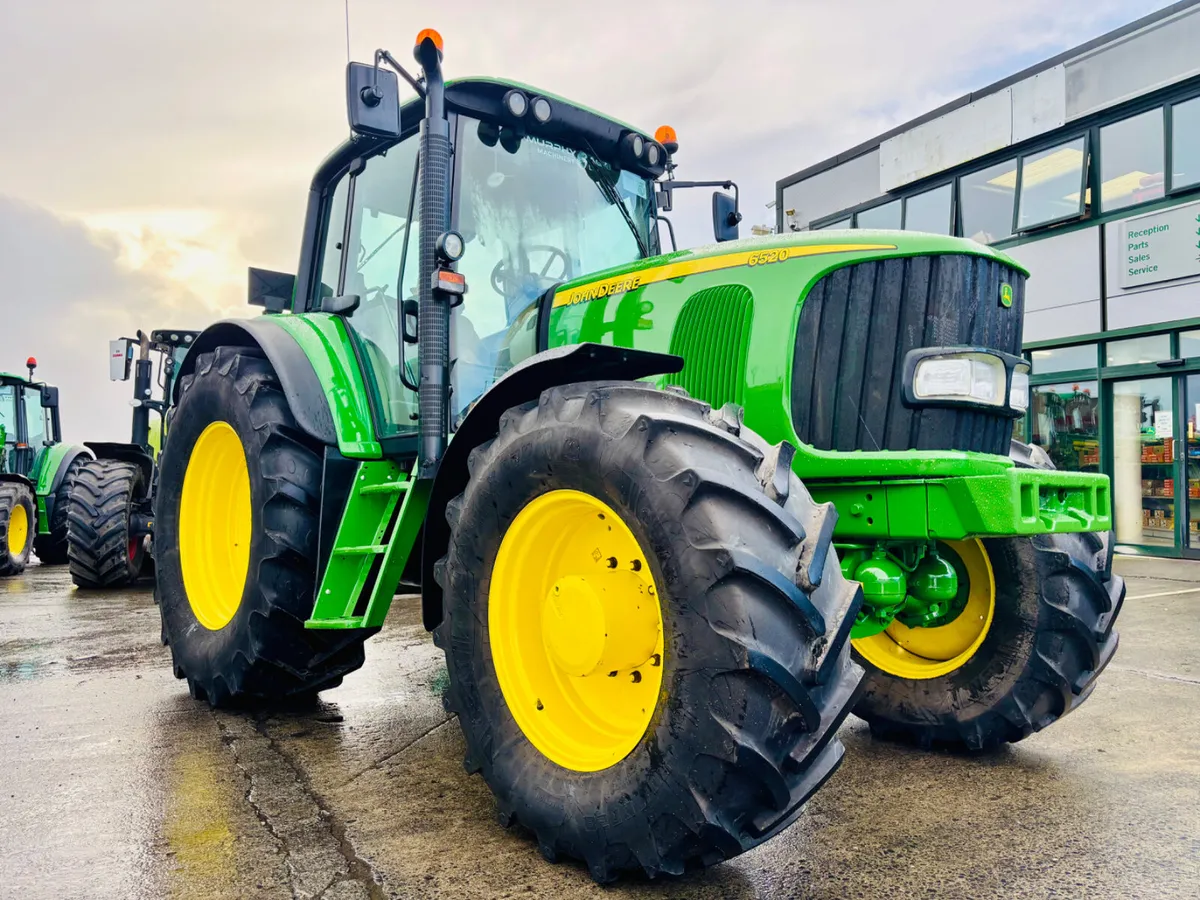 John Deere 6520 Premium, 50K , Air Brakes etc... - Image 2