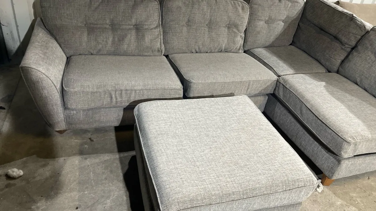 Corner sofa + ottoman - Image 4