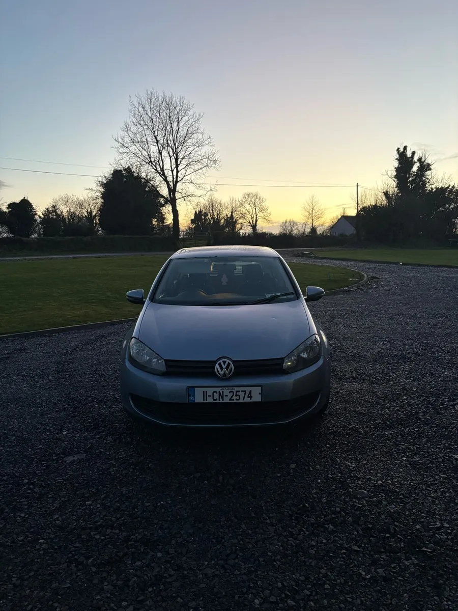 Volkswagen golf 2011 - Image 2