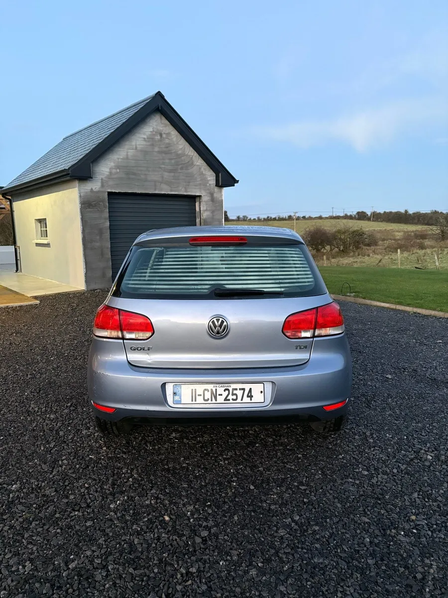 Volkswagen golf 2011 - Image 4