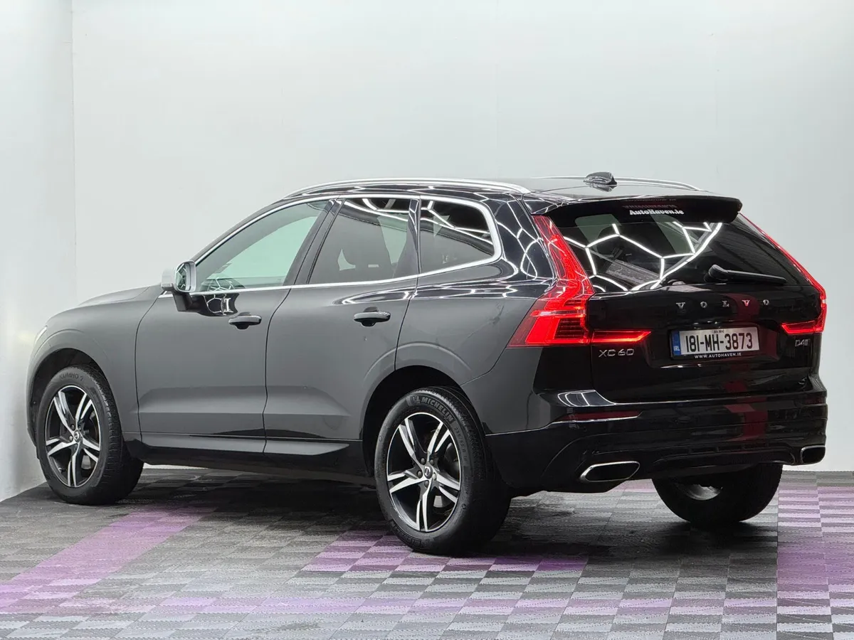 2018 Volvo XC60 R Design AWD 2.0D, Automatic - Image 4