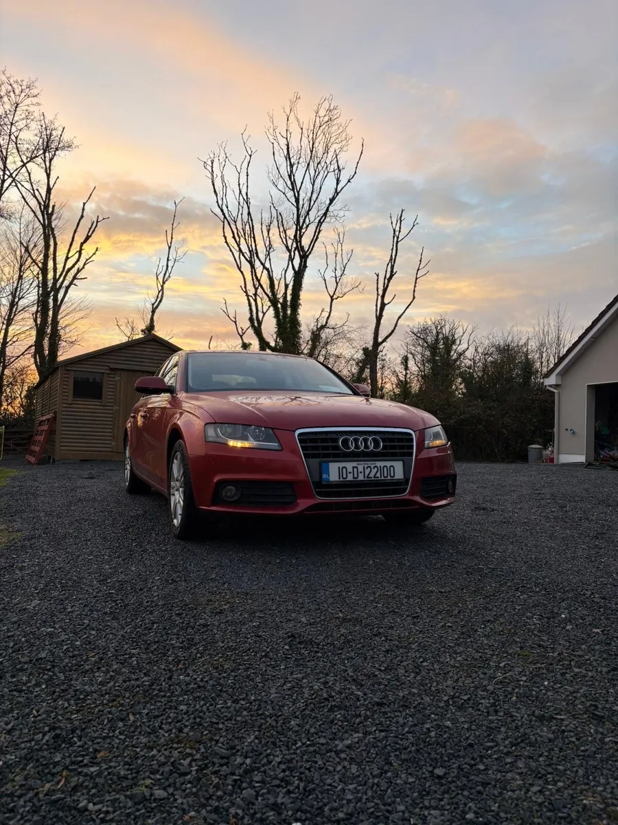 Audi A4 2010 - Image 1