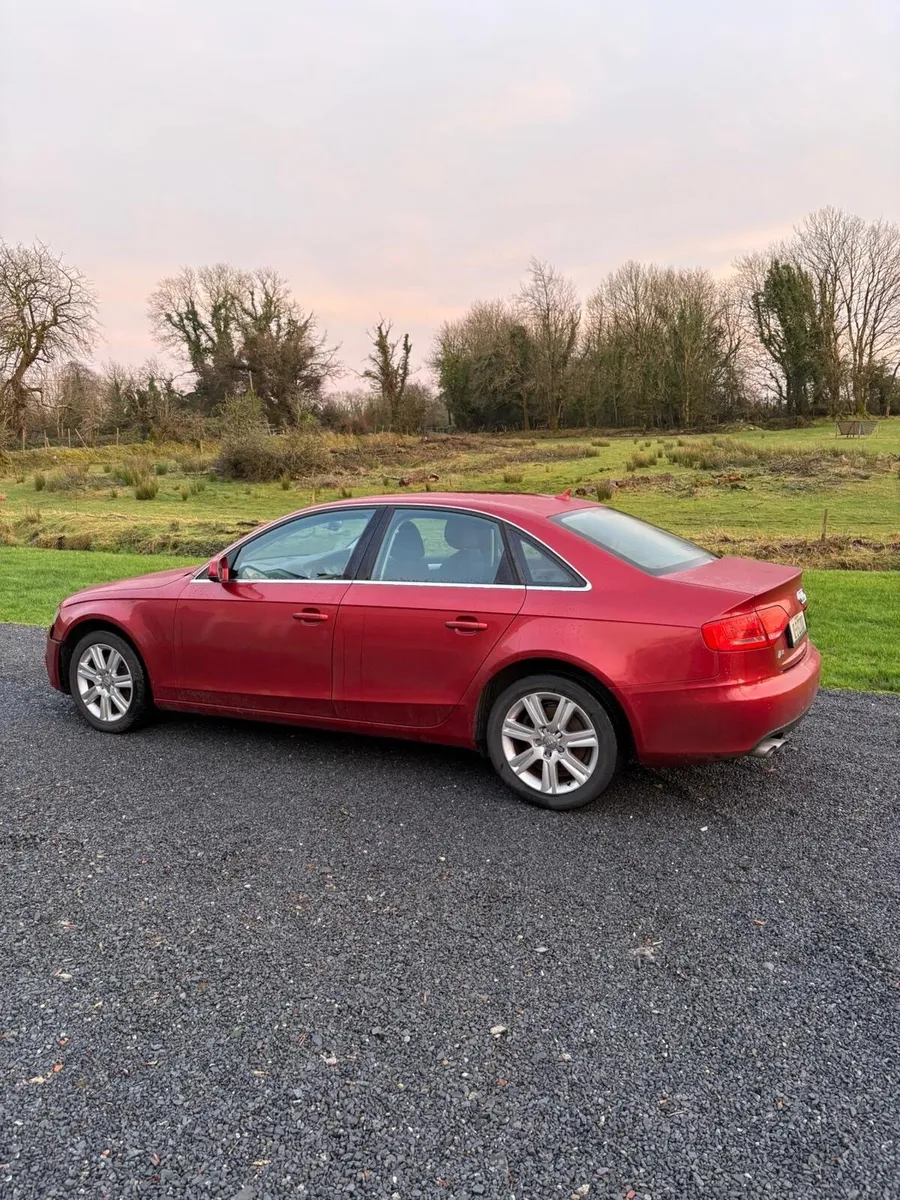 Audi A4 2010 - Image 3