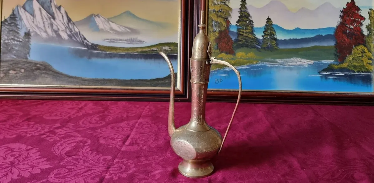 Large Solid Brass Art Deco Footed Ewer With Lid - Image 3