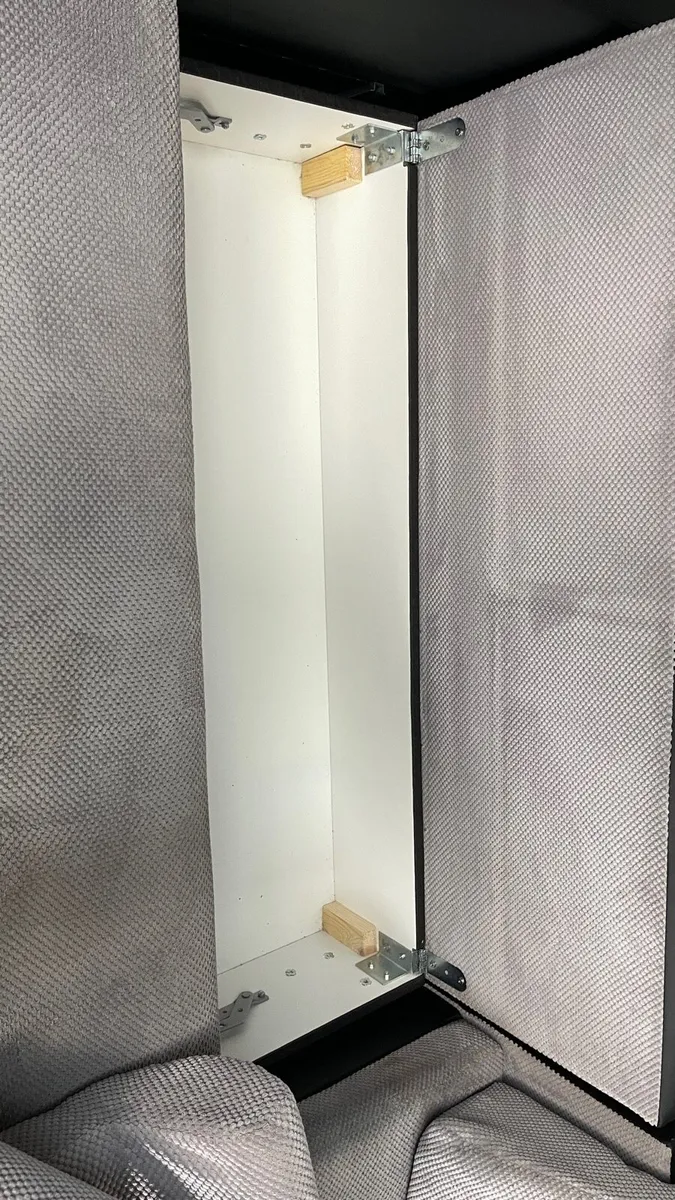 Large sofabed with ottoman - Image 4